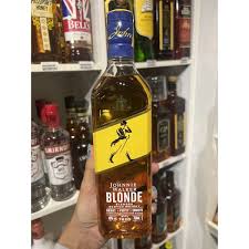 WHISKY JOHNNIE WALKER BLONDE 750ML